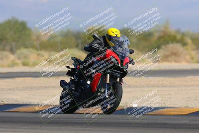 media/Nov-06-2023-Moto Forza (Mon) [[ce023d0744]]/4-Beginner Group/Session 3 (Turn 2)/